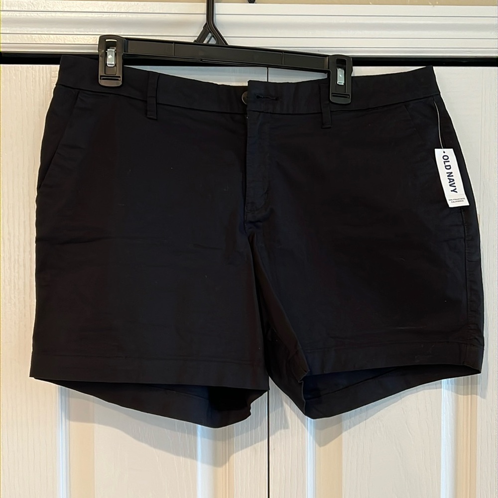 Old Navy shorts NWT Size 12
